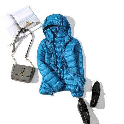2026 New Brand 90% White Duck Down Jacket Women Autumn Winter Warm Coat Lady Ultralight Duck Down Jacket Female Windproof Parka