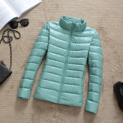 2026 New Brand 90% White Duck Down Jacket Women Autumn Winter Warm Coat Lady Ultralight Duck Down Jacket Female Windproof Parka