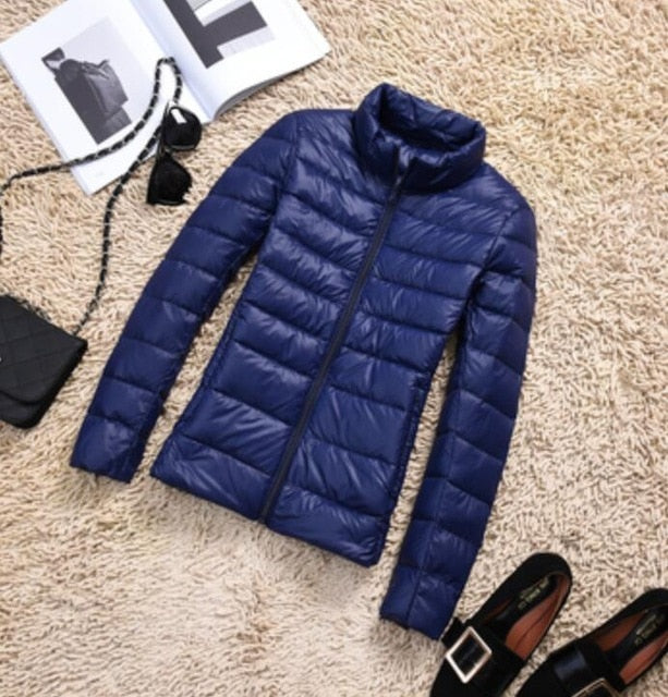 2026 New Brand 90% White Duck Down Jacket Women Autumn Winter Warm Coat Lady Ultralight Duck Down Jacket Female Windproof Parka